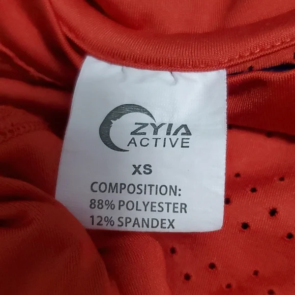 Work Out long sleeve. - Picture 3 of 3